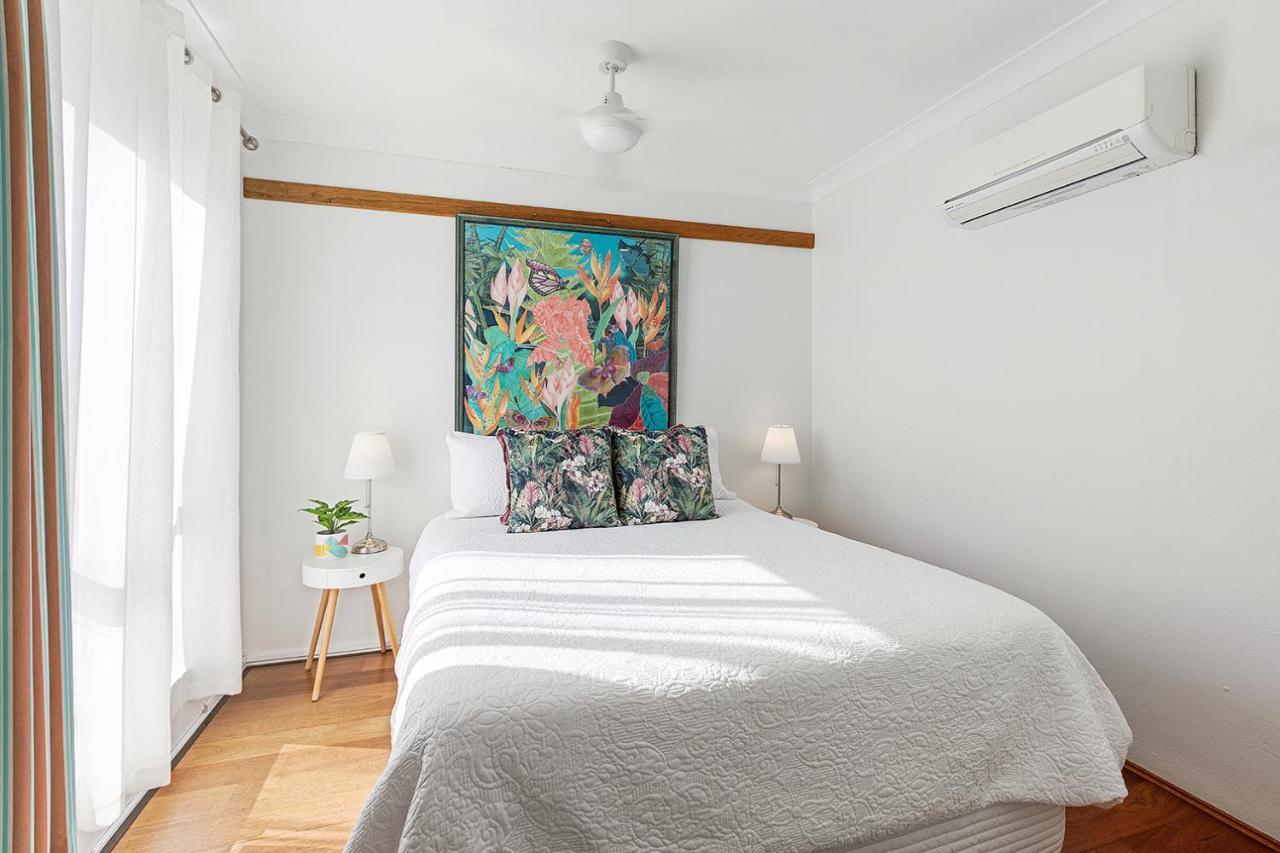 Montipora Unit 3 - In The Heart Of Airlie, Wi-Fi And Netflix Appartement Airlie Beach Buitenkant foto